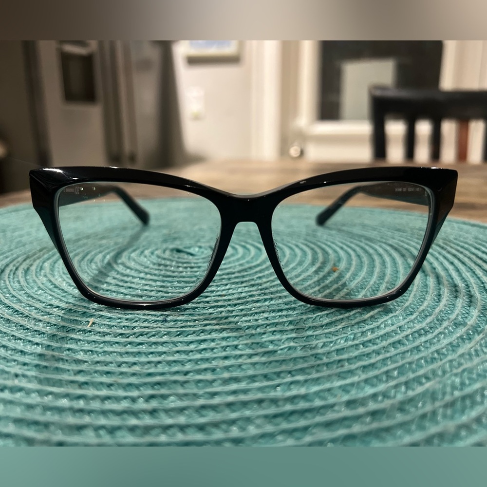 Swarovski frames 👓❤️🤍🖤